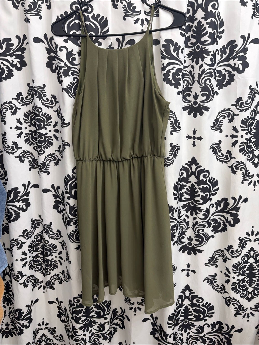 Olive Green Sleeveless Chiffon Dress